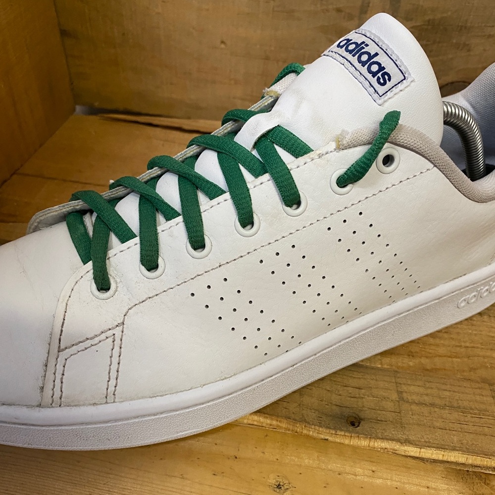 *SOLD* Men’s Adidas Advantage White Sneakers - Picture 11 of 12